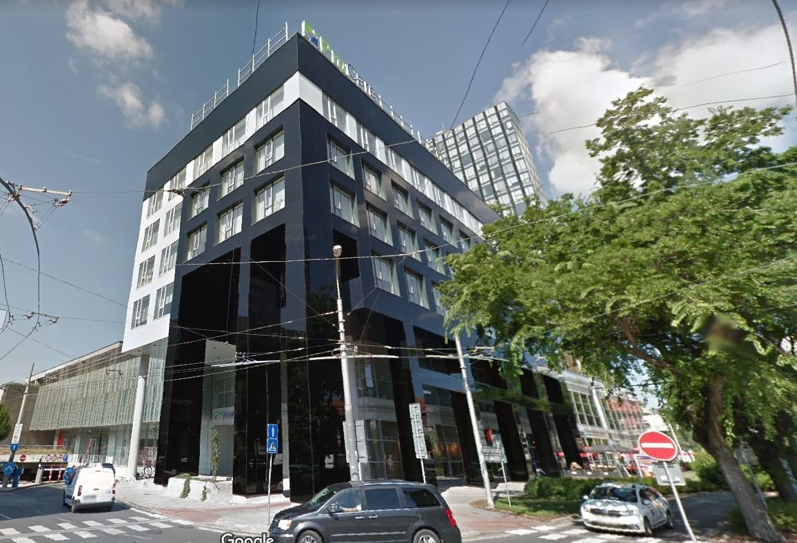 CENTRAL SMALLER BUILDING