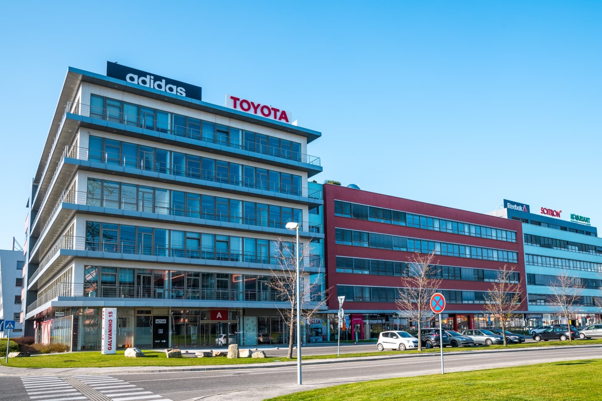 Obchodné priestory - GALVANIHO BUSINESS CENTER 3